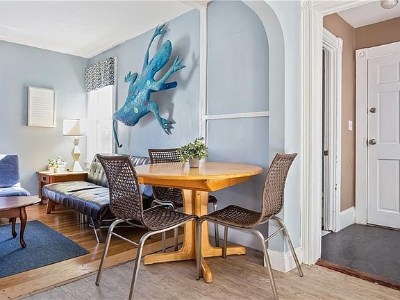 3rd image of 35 Brewer St APT 2