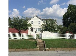 30 S Dupont Rd, Newport, DE 19804