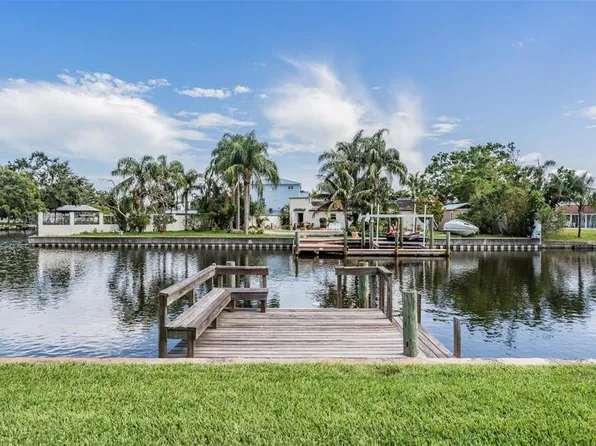 8719 Tahiti Ln, Tampa, FL 33615