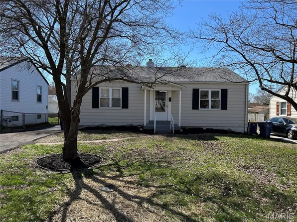 9448 Harold Dr, Saint Louis, MO 63134