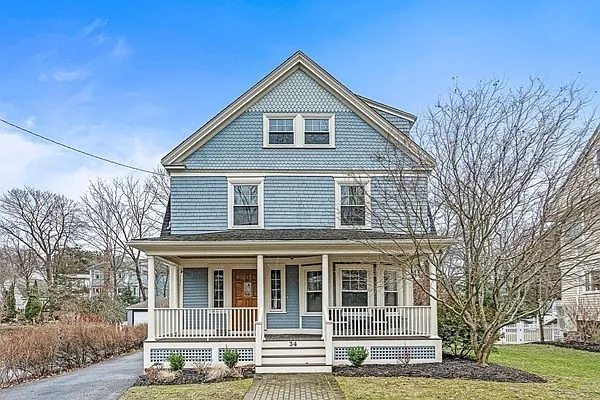 34 Glen Rd — Photo 3