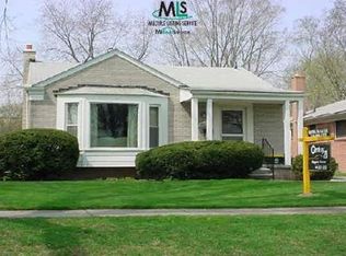 24631 Ridgedale St, Oak Park, MI 48237