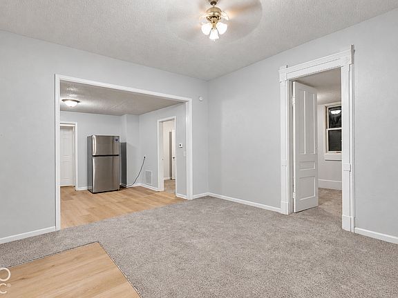 5th image of 215 N 20th St