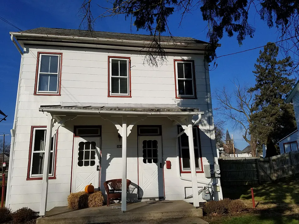 164 Beckley St #2