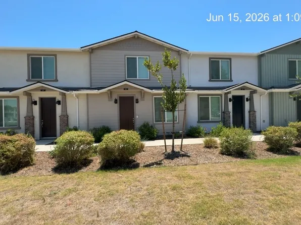 505 S Summit St Unit 101-104, Visalia, CA 93292