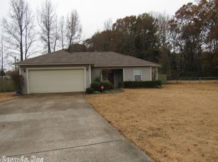 98 Bel Air Loop, Jacksonville, AR 72076