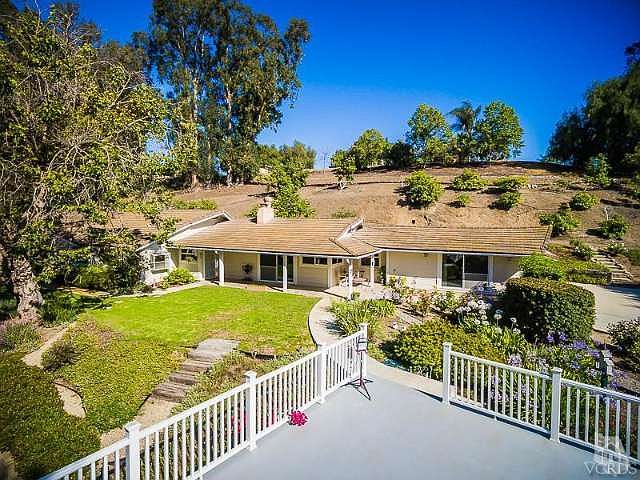 1st image of 225 Ramona Pl