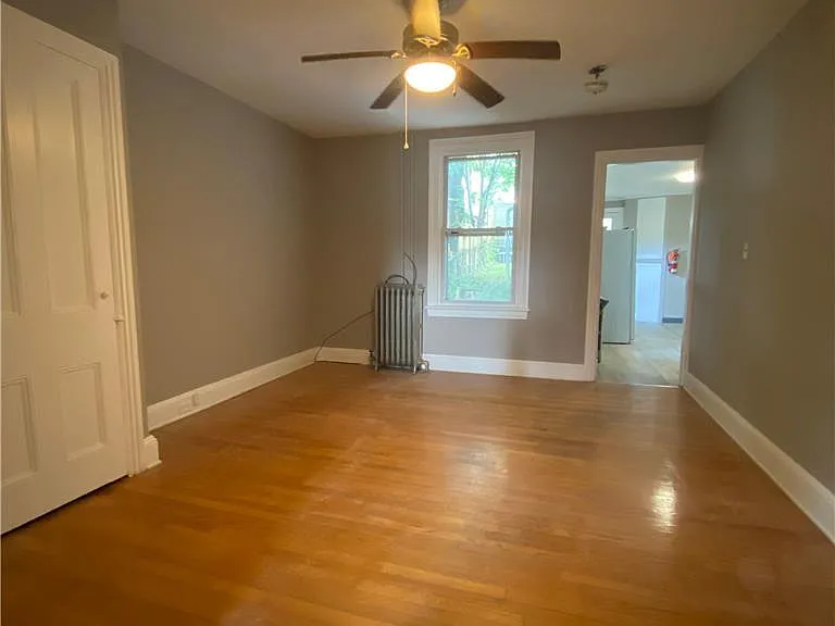 706 Northampton St #2 — Photo 5
