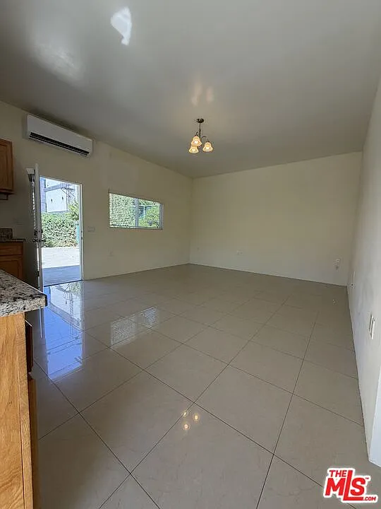 1 bed, 1.0 bath, 540 sqft, $2,000 — Photo 4