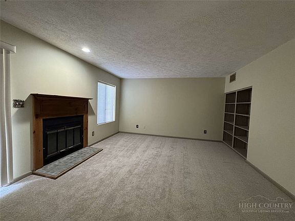 5th image of 198 Meadow Ridge Road #9