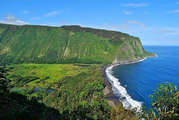 1st image of 11 Waipio Valley