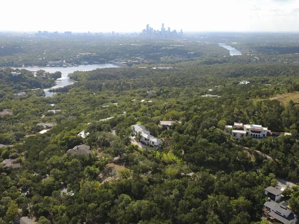 1 Martelli Ln, Austin, TX 78746