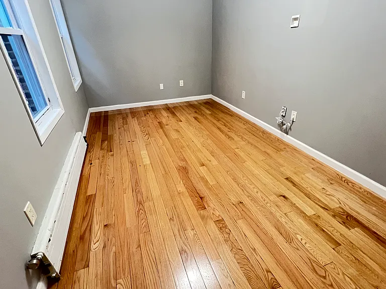 9229 Gettysburg St #1 — Photo 6