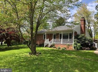 90 S Rogers St, Hamilton, VA