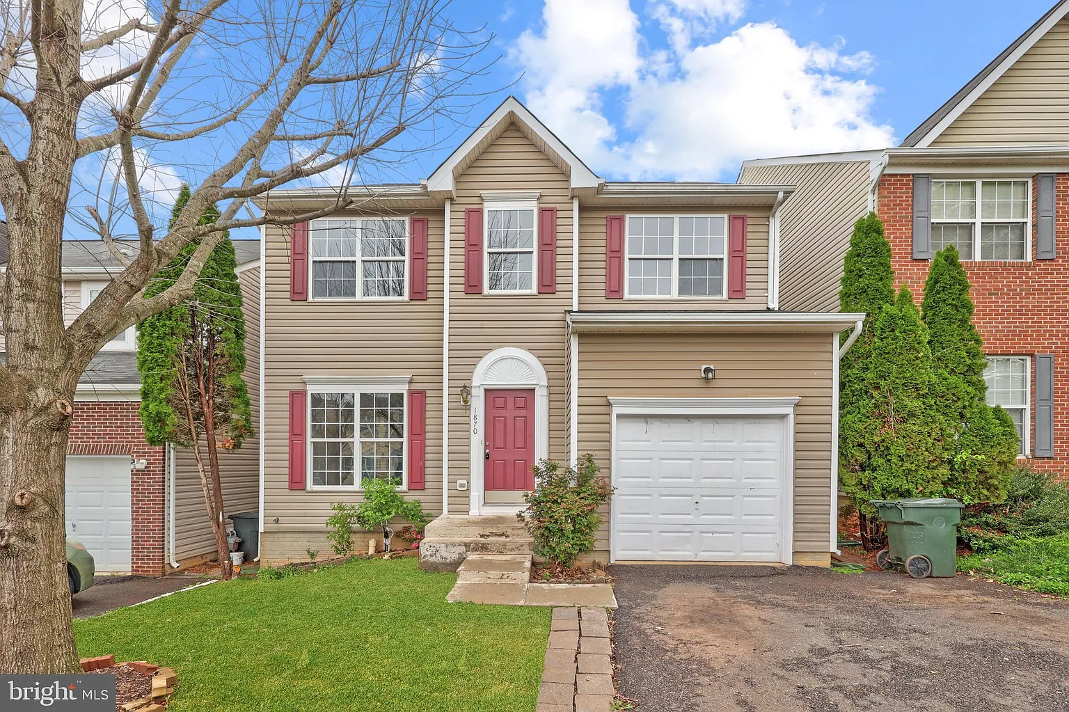 1870 Cranberry Ln photo 1