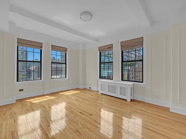 175 West 76th Street image 1 of 12