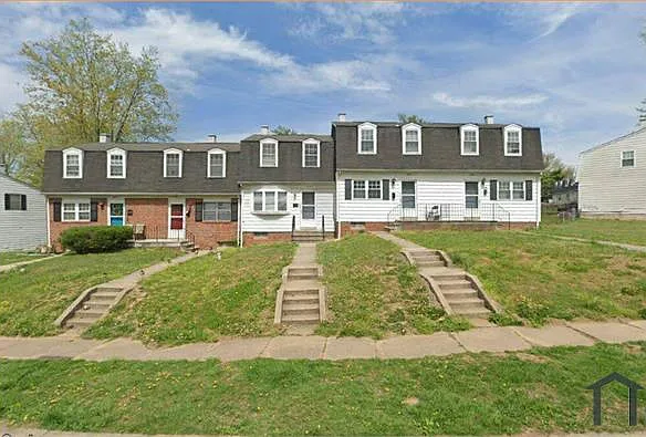 6031 Marquette Rd — Photo 1