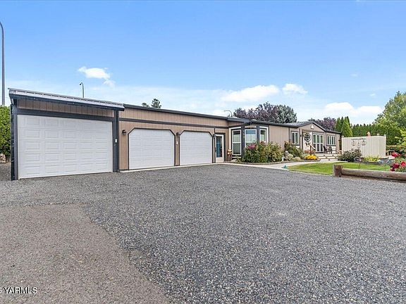 3rd image of 113 N 96th Ave