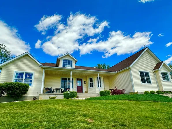 487 Fox Hill Dr, Chillicothe, OH 45601