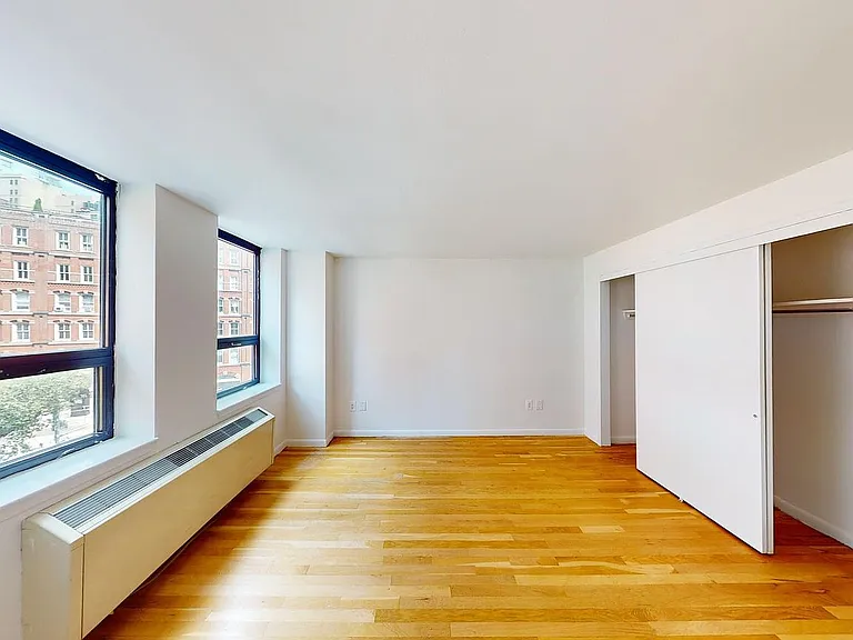 121 Reade St #8C — Photo 5