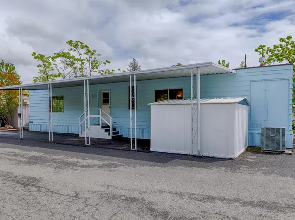 6443 Lake Dr, Newcastle, CA 95658
