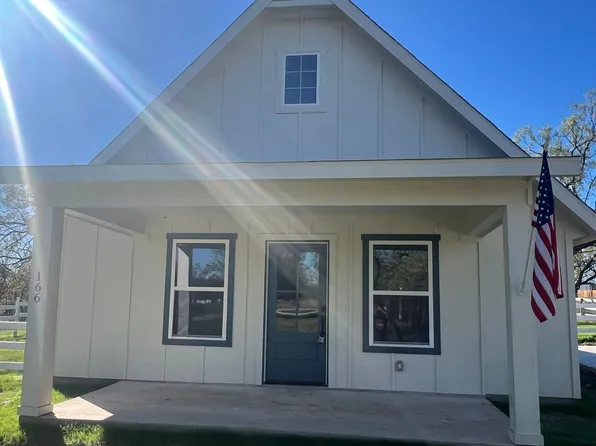 166 Big Horn Dr, Bridgeport, TX 76426