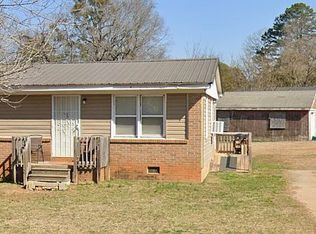 2 Julian Bond Ln, Spartanburg, SC 29307