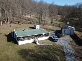 795 Bosley Hollow Rd, Grafton, WV 26347