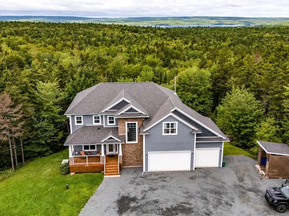 278 Cindy Dr, Halifax, NS B2T 1B5