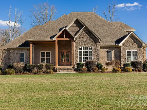 125 Mossy Oak Ln, Salisbury, NC 28146