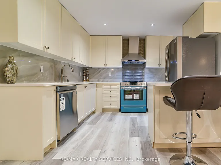 20 Malaspina Close #BASEMENT — Photo 18