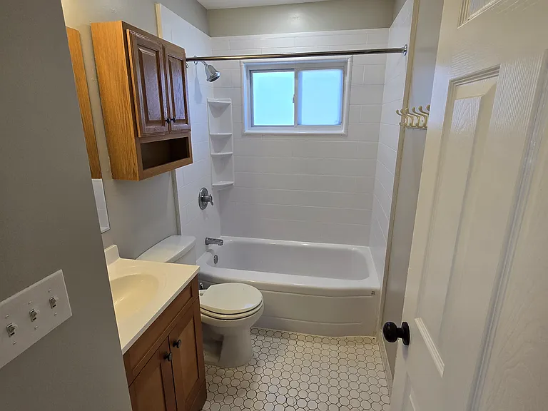 23809 Battelle Ave — Photo 8