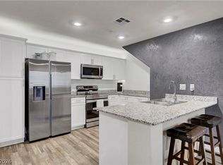 2650 Wimbledon White Ct, North Las Vegas, NV 89086