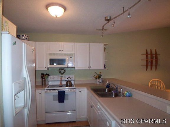 3rd image of 2940 Jessica Drive #B