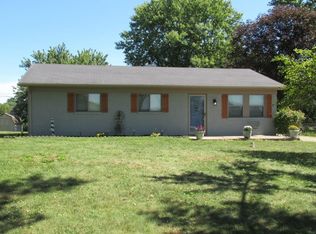 7438 N 650 W, Fairland, IN 46126