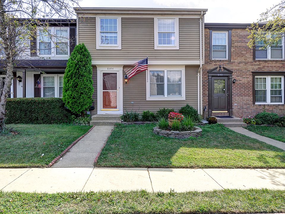 1st image of 8304 Claremont Woods Dr