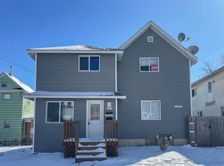 807 W 3rd St, Waterloo, IA 50701