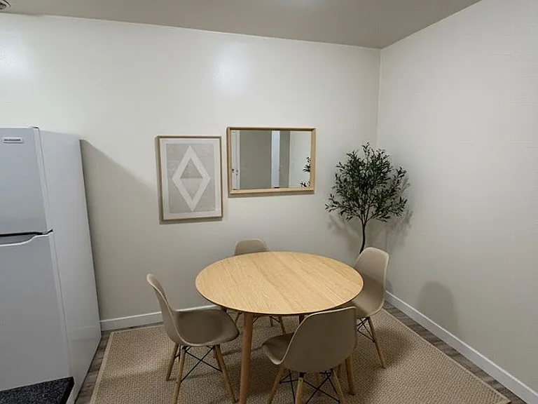4714 Slauson Ave — Photo 3