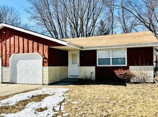 1038 E Northwood Dr, Appleton, WI 54911