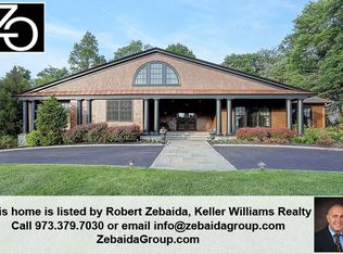 27 Vanderbilt Dr, Livingston, NJ 07039