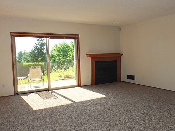 4th image of 3909 Wetmore Ave APT A1