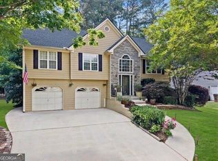 402 Township Ln, Woodstock, GA 30189