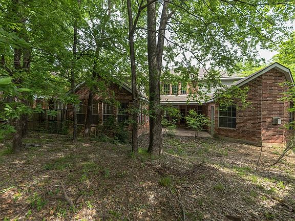 4th image of 3732 Hilldale Ct