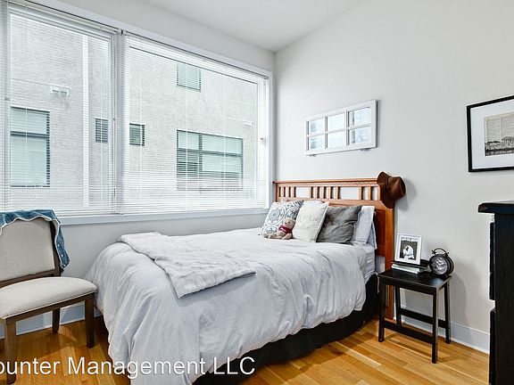 4th image of 1430 South St #9322946