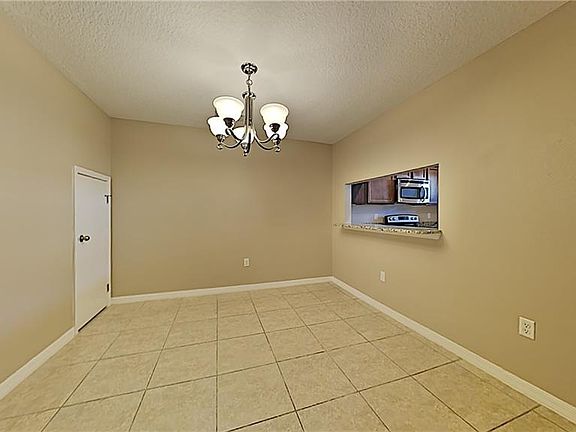 2nd image of 257 Carina Cir