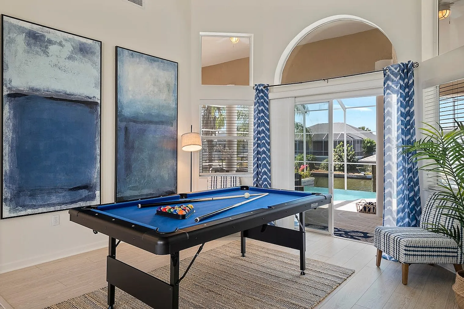 4 bed, 4.0 bath, 2798 sqft, $9,350 — Photo 3