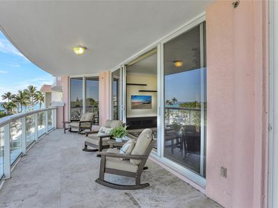 2051 SE 3rd Street #409, Deerfield Beach, FL, 33441