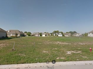 471 Rutland Rd, Dekalb, IL 60115