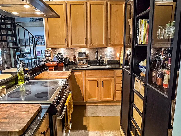 6533 E Jefferson Ave #404J — Photo 15
