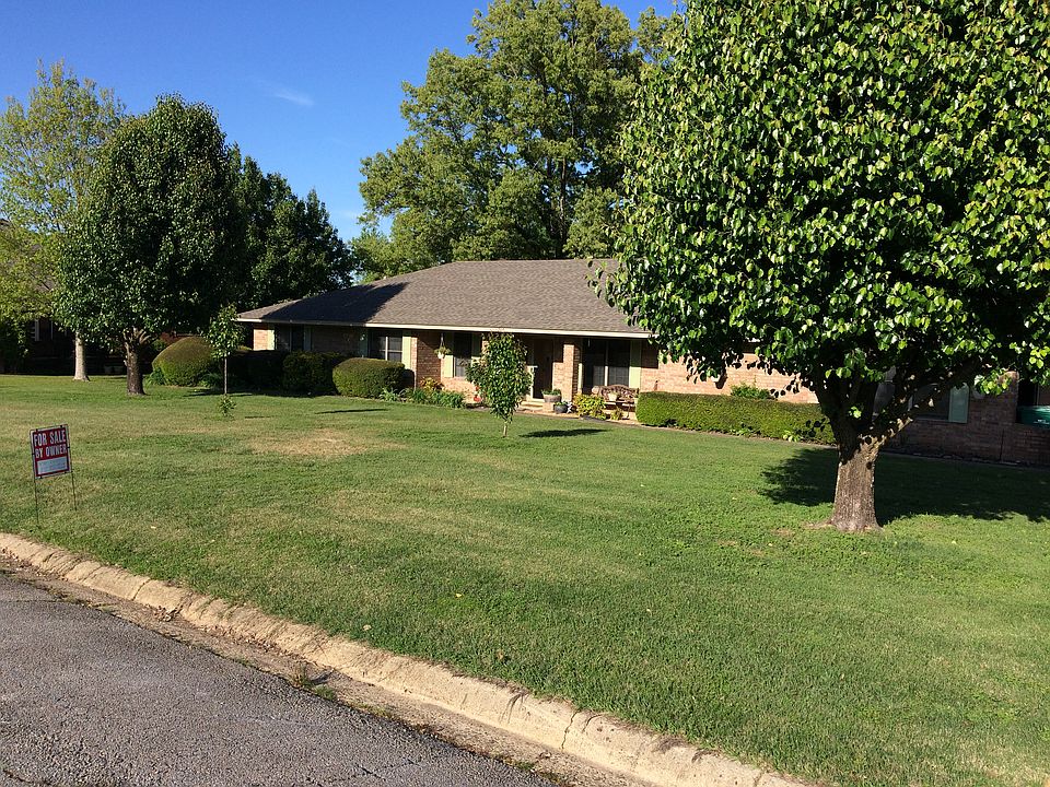 1st image of 1206 N 14th St